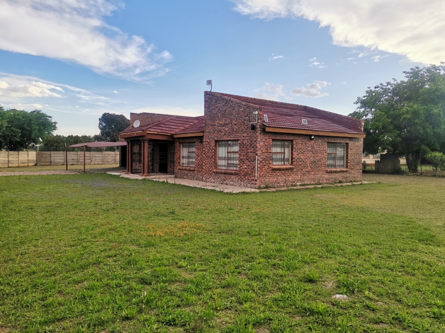 3 Bedroom Property for Sale in Senekal Free State